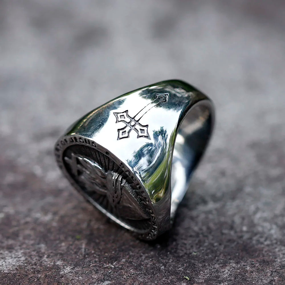 Anillo de Acero Corazón Sagrado