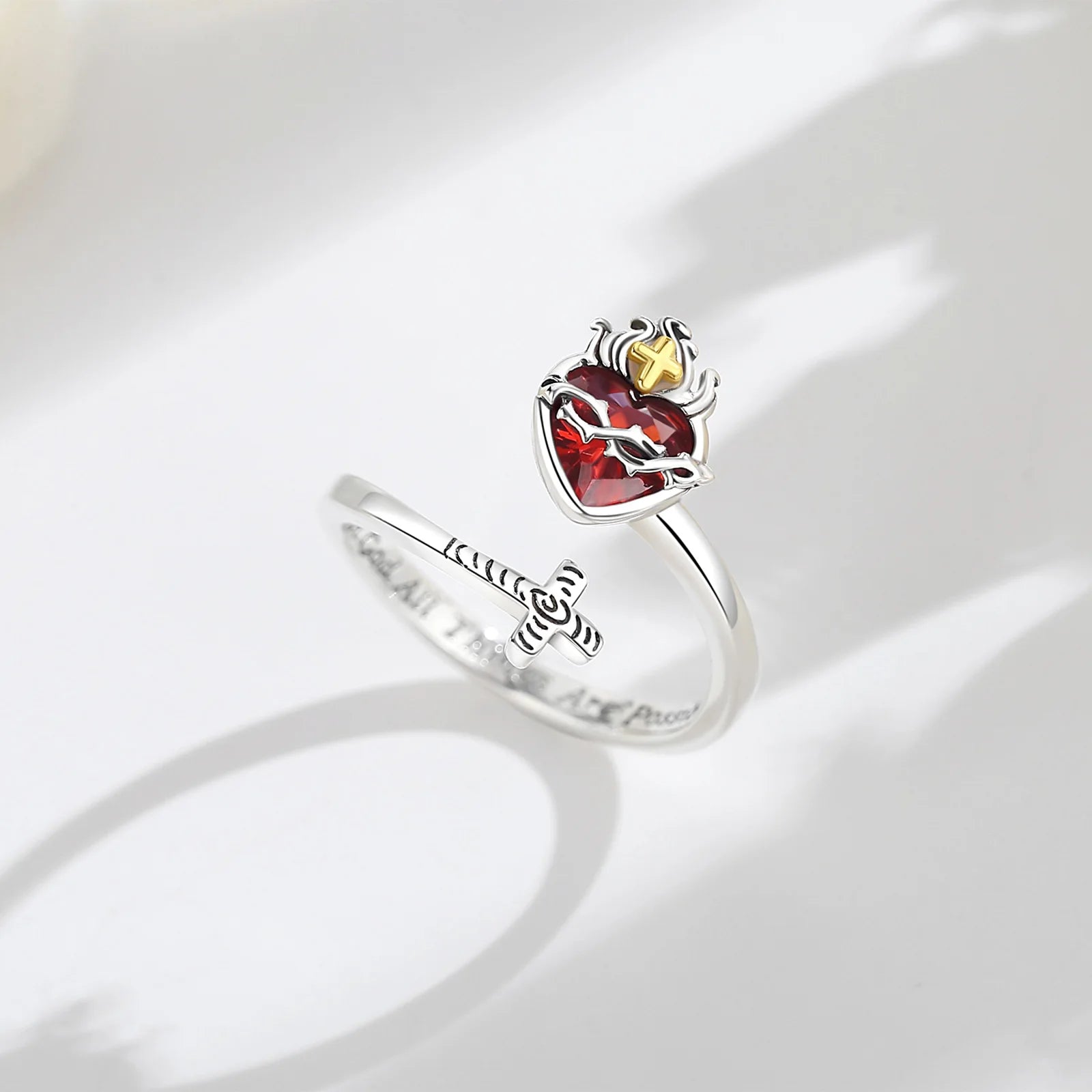 Anillo de plata de ley del Sagrado Corazón